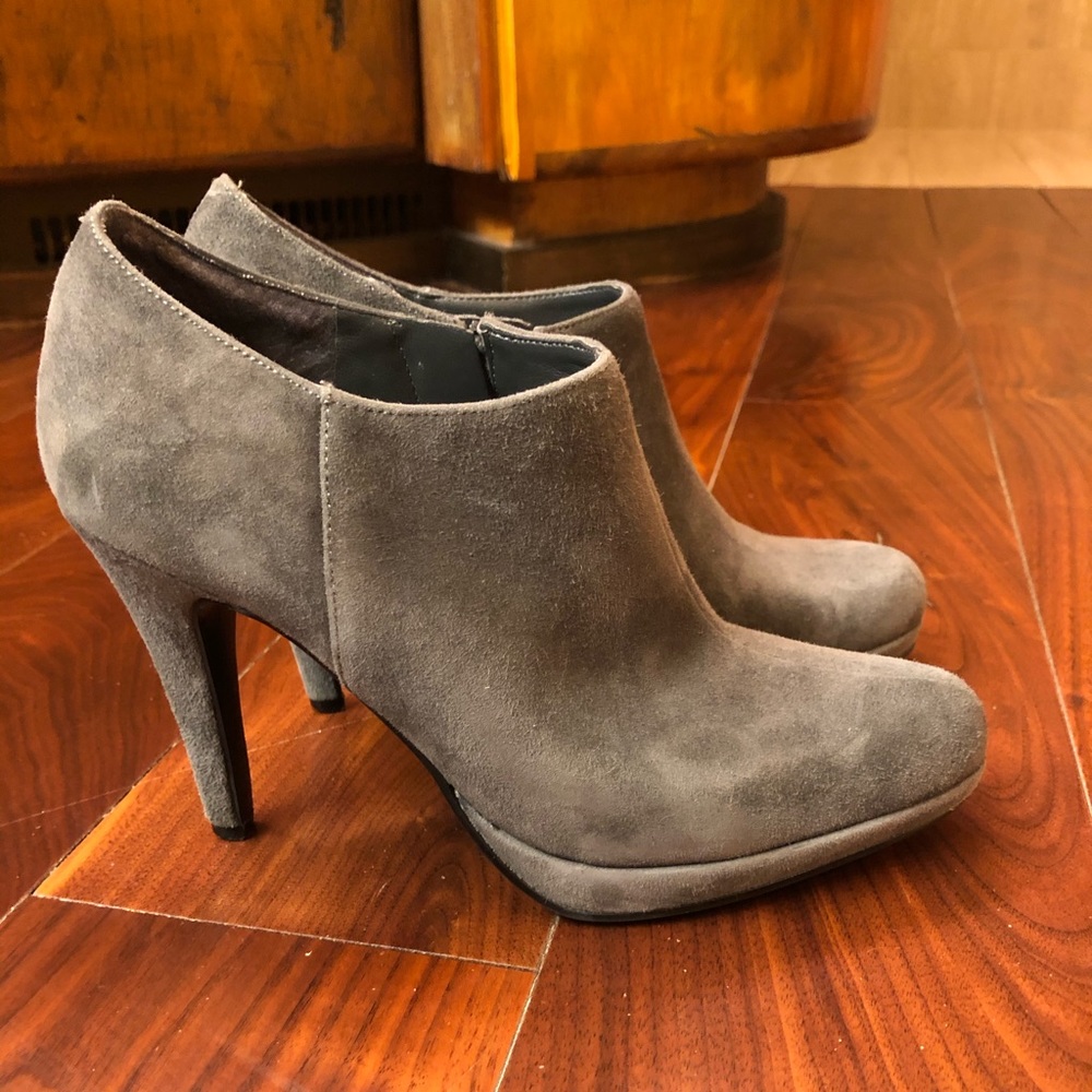 Bandolino Suede Ankle Bootie